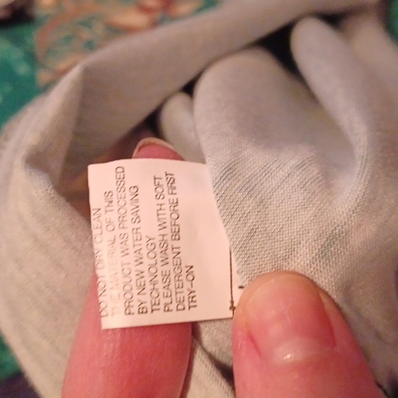 💙🏍Green Christmas Tree Women's Top With Pickaboo Sleeves - Picture 11 of 13